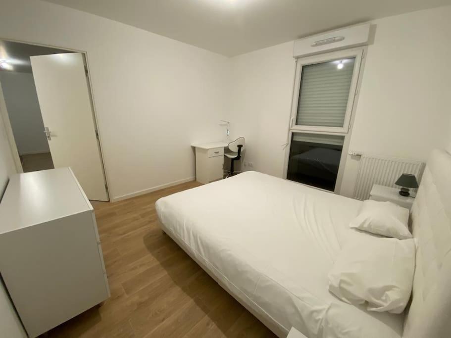Appartement Aux Portes De Vannes Séné Esterno foto