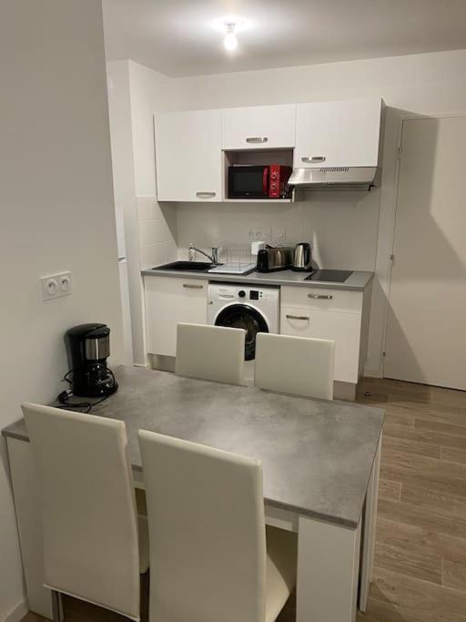 Appartement Aux Portes De Vannes Séné Esterno foto
