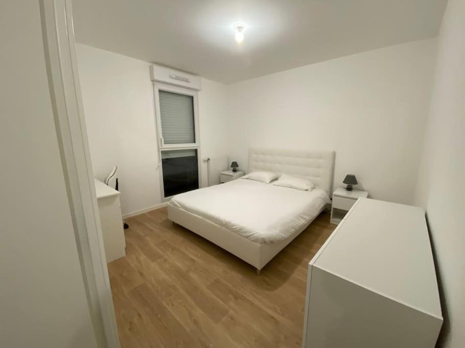 Appartement Aux Portes De Vannes Séné Esterno foto