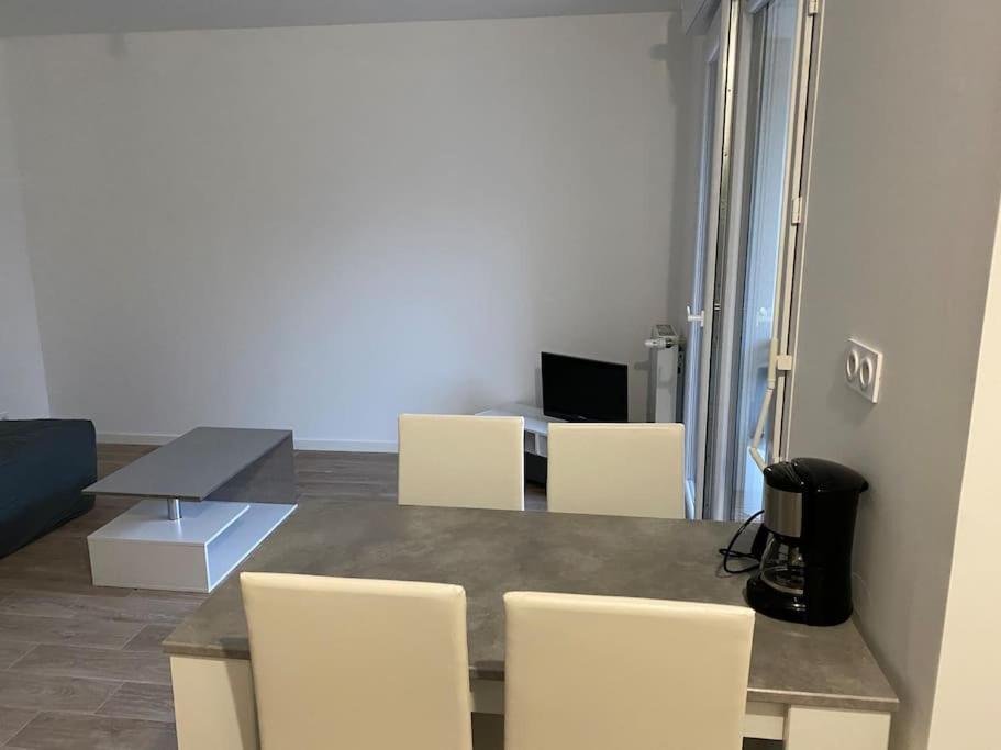 Appartement Aux Portes De Vannes Séné Esterno foto